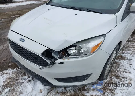 2016 Ford Focus Se z USA, uszkodzony, nr VIN 1FADP3F2XGL312235